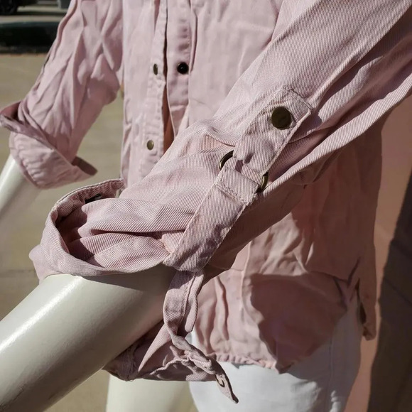 Nordstrom Thread & Supply 100% Lyocell Women's Size Medium Button Down Shirt EUC - Picture 6 of 15